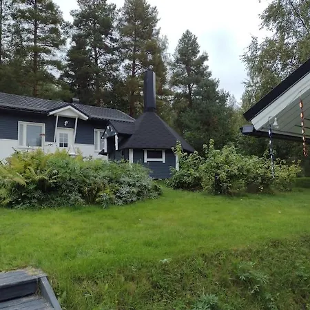 Kurjenkolo Lovely Nearby Santa's Village 로바니에미