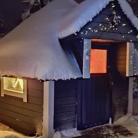 Kurjenkolo Lovely Nearby Santa's Village