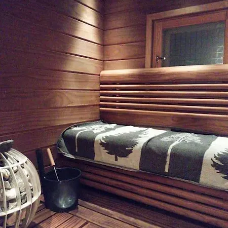 Apartman Kurjenkolo Lovely Nearby Santa's Village